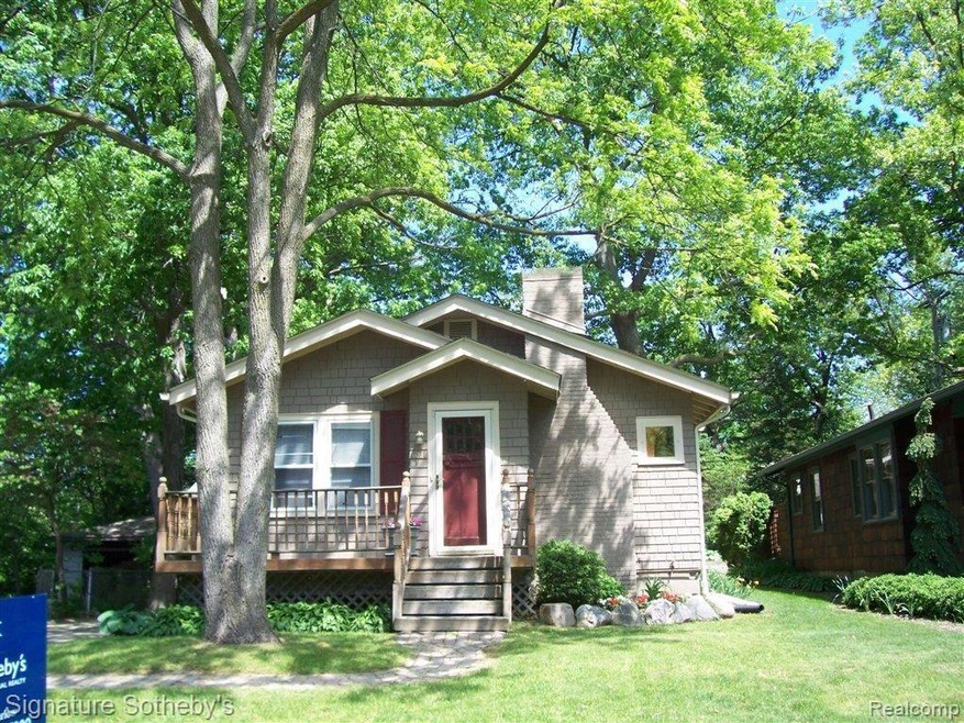 1611 Inverness.JPG