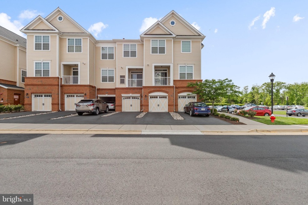 23305 Milltown Knoll Square unit 116, Ashburn, VA 20148 - photo 1