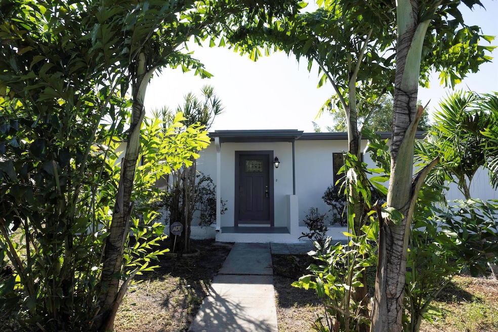 924 NW 11th Ct, Fort Lauderdale, FL 33311 - photo 1