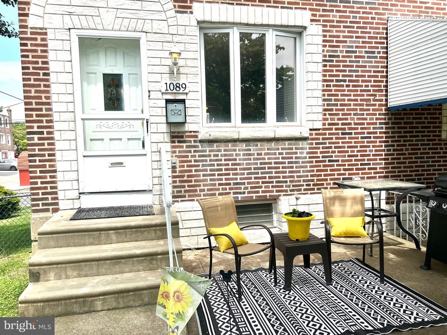 1089 Oakwood Dr, Glenolden, PA 19036 - photo 1