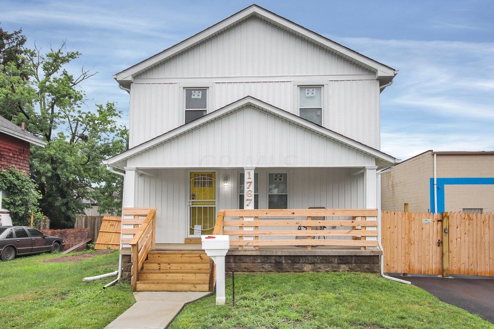 2-web-or-mls-1767-linden-pl