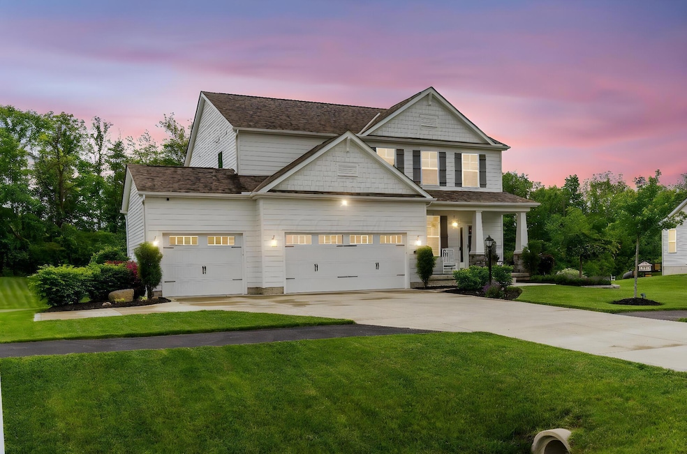 130 Long Trl Ct (Exterior)-1 day to dusk