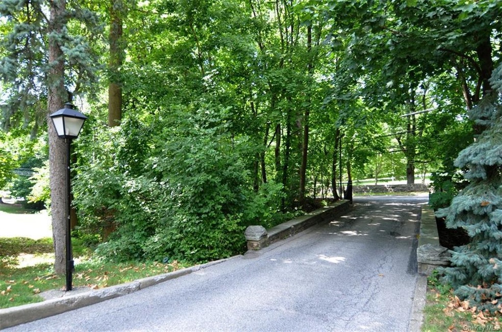 140 N Broadway unit L-2, Irvington, NY 10533 - photo 1