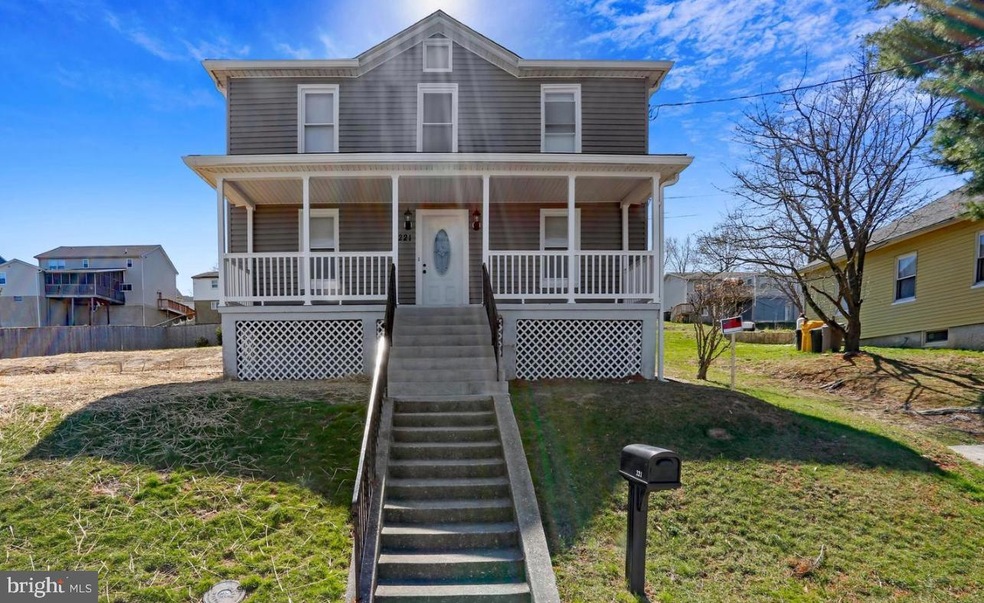 221 Elizabeth Ave, Brooklyn, MD 21225 - photo 1