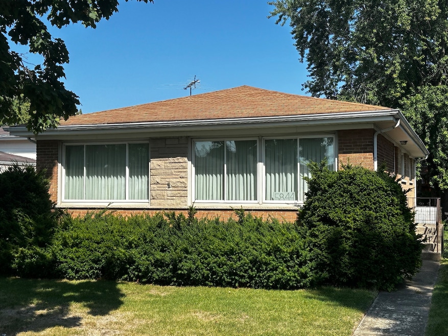 5844 Warren St, Morton Grove, IL 60053 - photo 1