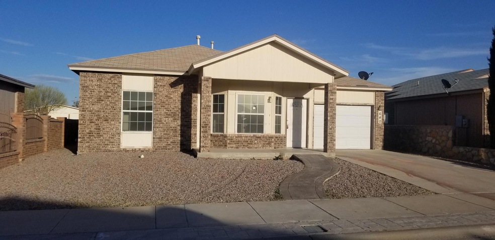 640 Villa Victoria Dr, El Paso, TX 79928 - photo 1