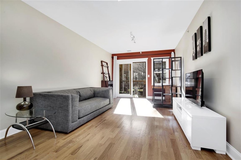 139 Morris St unit 2, Jersey City, NJ 07302 - photo 1