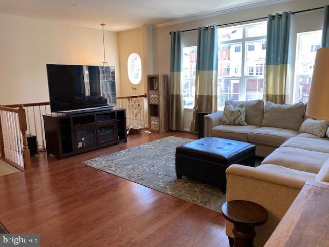 637 Highland Farms Cir, Gambrills, MD 21054 - photo 1