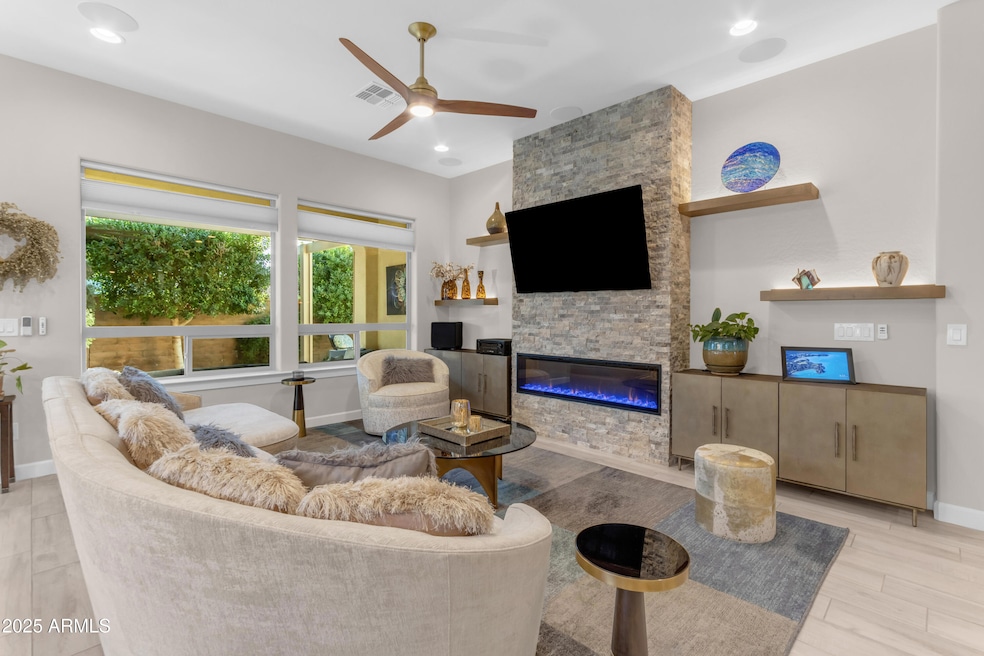 829 E Snowy Farm Dr, Queen Creek, AZ 85140 - photo 1