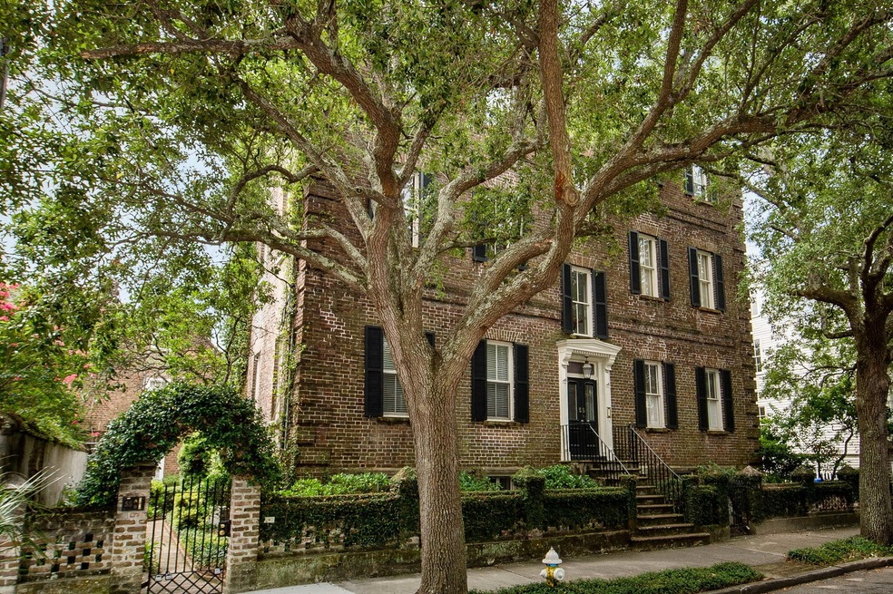 55 C Laurens St_Low Res-11