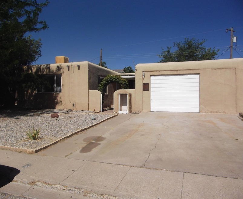 1810 Miracerros Ln, Alamogordo, NM 88310 - photo 1