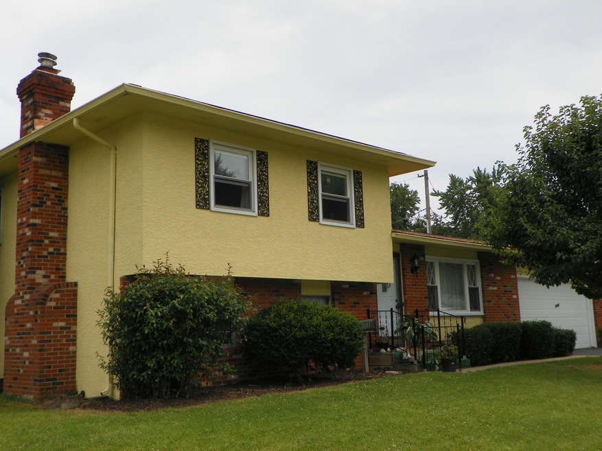 3828 Armada Rd, Columbus, OH 43232 - photo 1