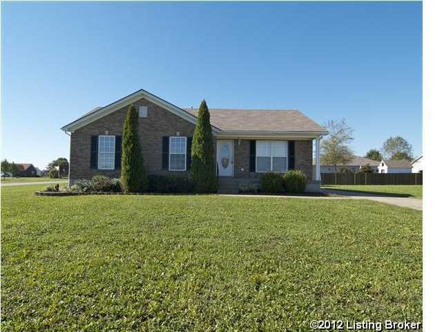 375 Forest Ridge Dr, Mount Washington, KY 40047 - photo 1