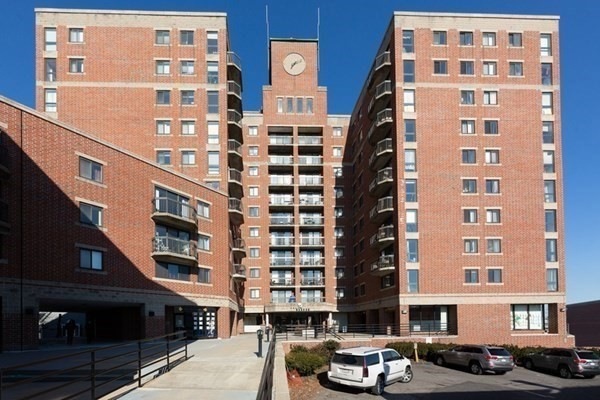 15 North Beacon unit 203, Boston, MA 02134 - photo 1