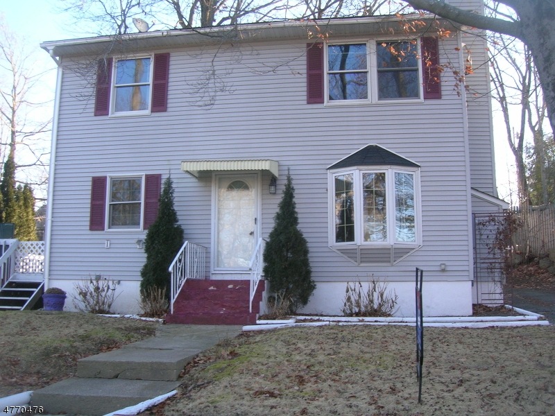 107 New York Ave, Lake Hopatcong, NJ 07849 - photo 1