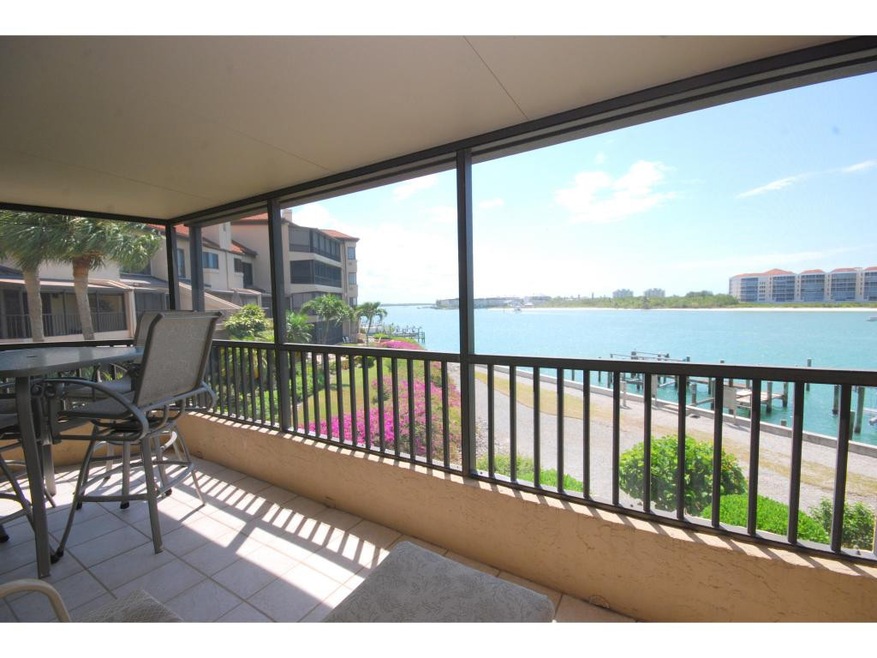 Covered Screened Lanai