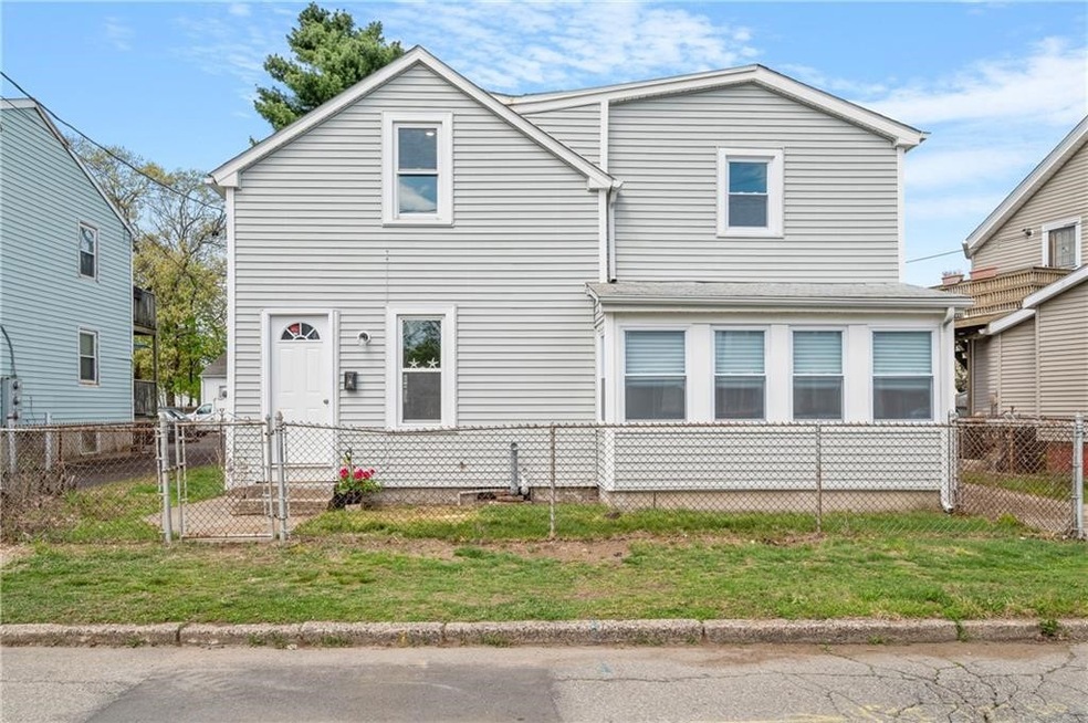 70 Rock Ave, Pawtucket, RI 02861 - photo 1