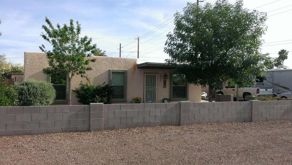 9950 E Hammond Ln, Mesa, AZ 85207 - photo 1