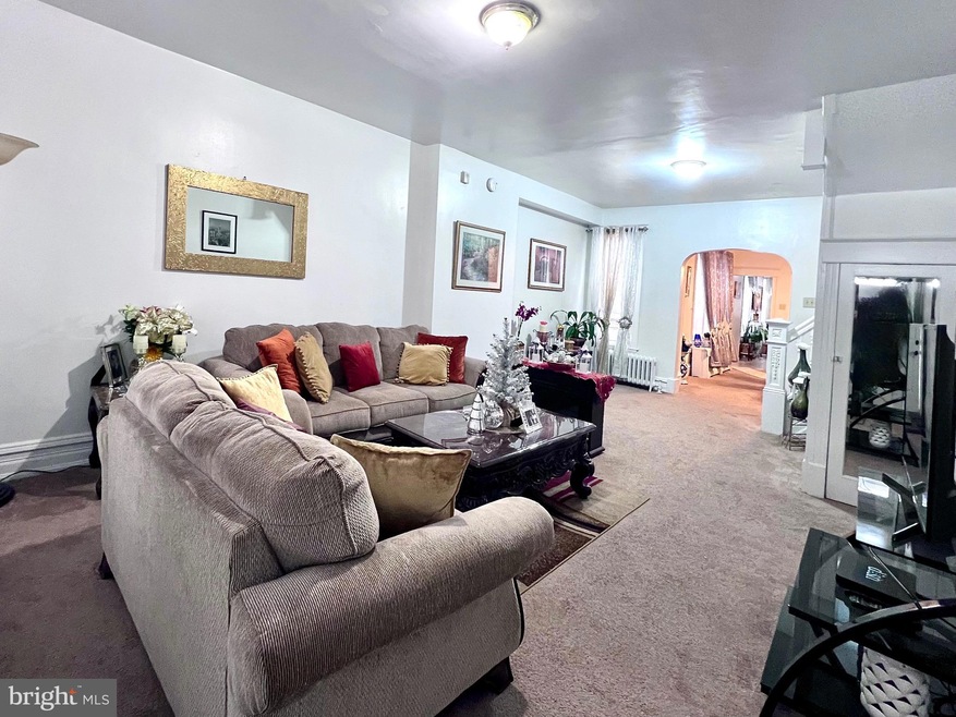 824 Weiser St, Reading, PA 19601 - photo 1