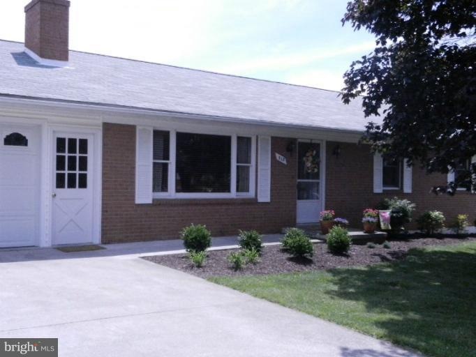 518 Whitacre St, Winchester, VA 22601 - photo 1