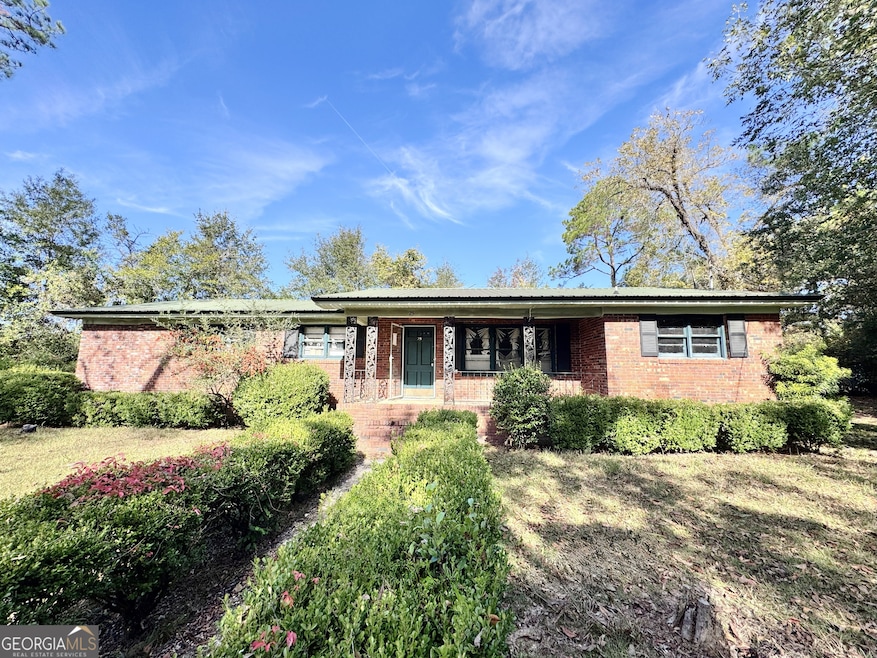 25 Hilltop Cir, Camilla, GA 31730 - photo 1