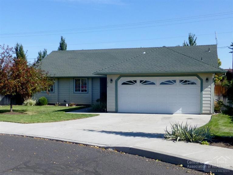 1078 NW 19th Place, Redmond, OR 97756 - photo 1