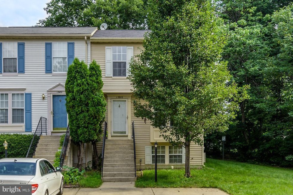 13900 Winding Ridge Ln, Centreville, VA 20121 - photo 1