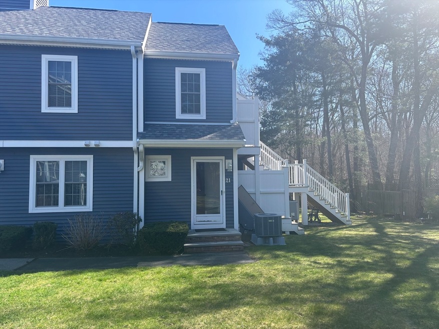 21 Hobart Ln, Rockland, MA 02370 - photo 1