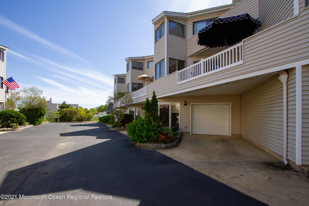 4 Newport Ct, Long Branch, NJ 07740 - photo 1