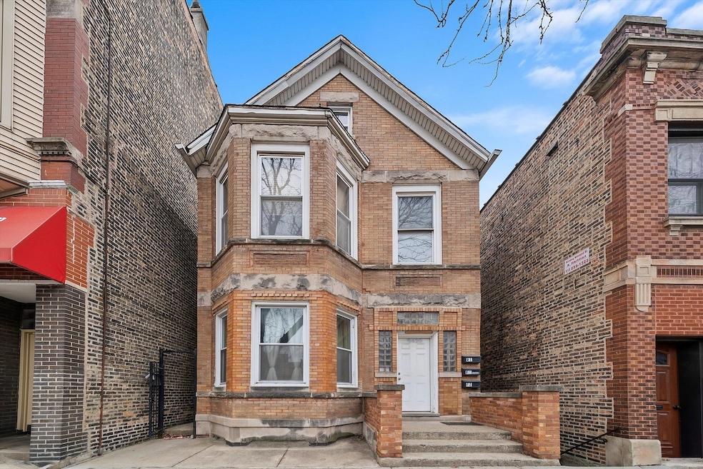 For Rent $2,700/month