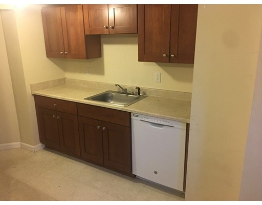 196 Hampshire St unit B, Cambridge, MA 02139 - photo 1