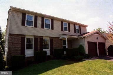 4403 Hillside Ct, Alexandria, VA 22306 - photo 1