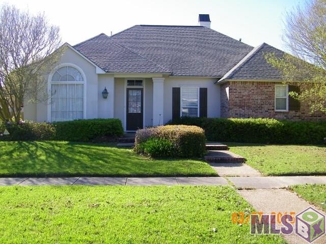 1823 Ridgeland Dr, Baton Rouge, LA 70810 - photo 1