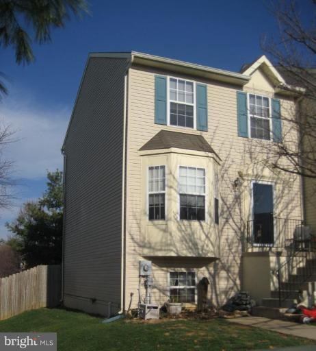 11211 Cristins Cir, Hagerstown, MD 21742 - photo 1