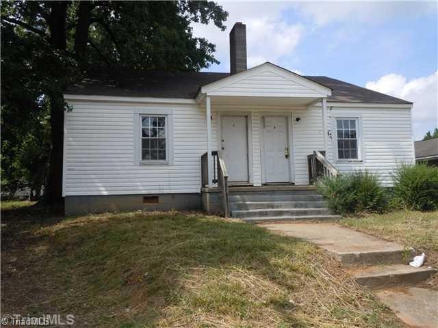 605 E Kearns Ave, High Point, NC 27260 - photo 1