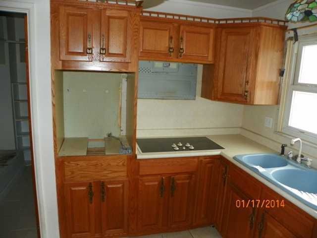 4140 Salem Dr, Columbus, OH 43228 - photo 1