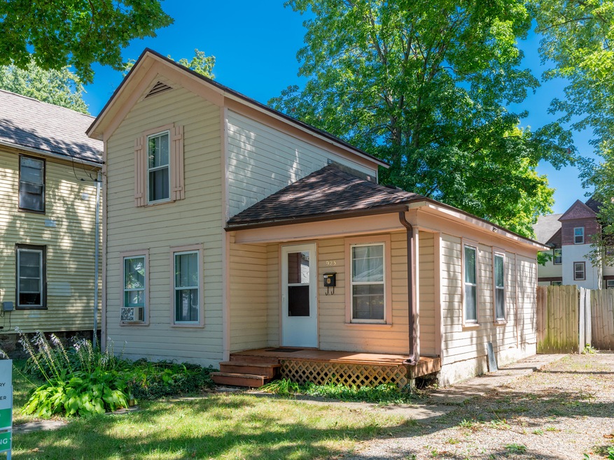 923 Osborne St, Kalamazoo, MI 49001 - photo 1
