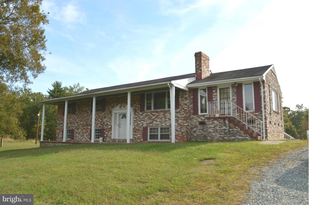 580 Eskimo Hill Rd, Stafford, VA 22554 - photo 1