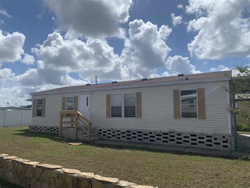 36216 Primrose Ln, Zephyrhills, FL 33541 - photo 1