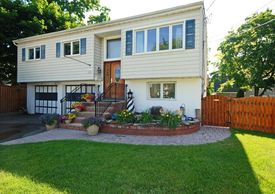 30 Brevent Ave, Leonardo, NJ 07737 - photo 1