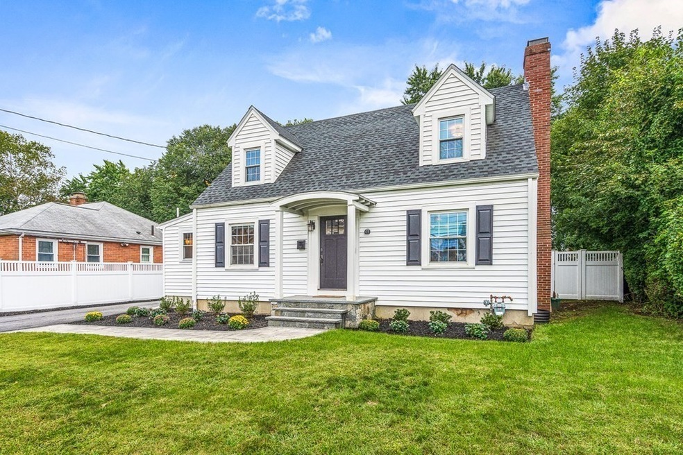 110 North St, Newtonville, MA 02460 - photo 1