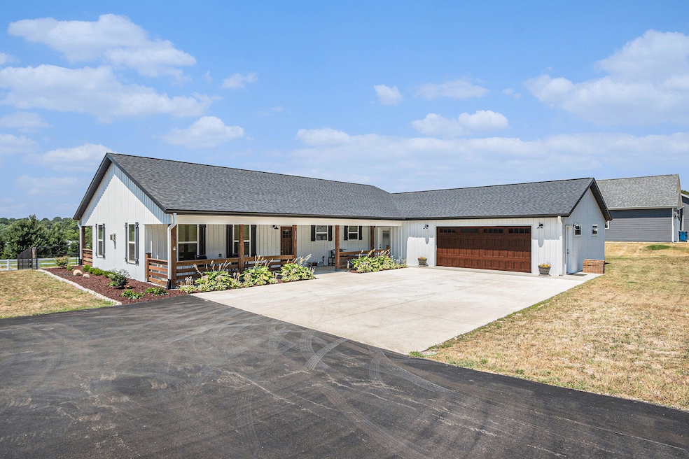 Sold $435,000 • Co-Listing Agent