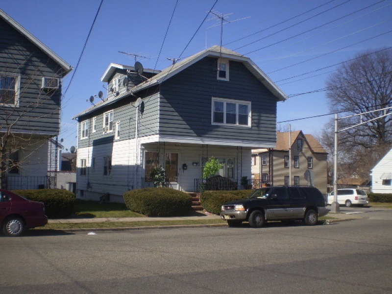 360-362 Trenton Ave unit 2, Paterson, NJ 07503 - photo 1