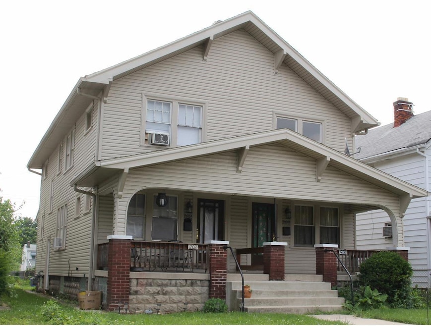 200-202 N Harris Ave, Columbus, OH 43204 - photo 1