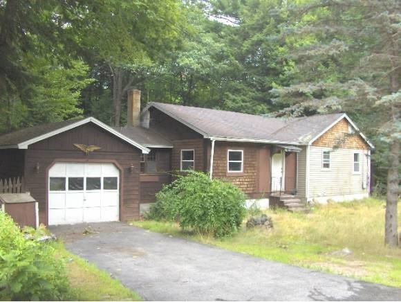 192 Forest St, Sanbornville, NH 03872 - photo 1