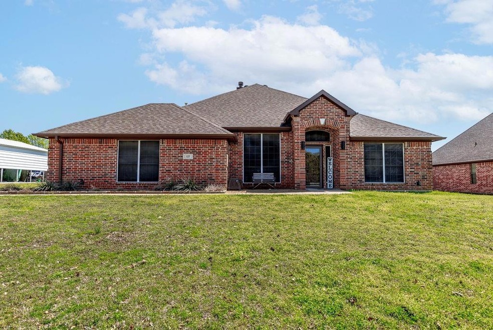 127 Chrissa Dr, Pottsboro, TX 75076 - photo 1