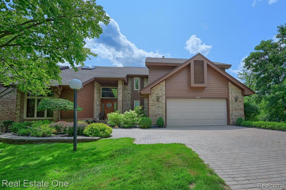 3669 Quail Hollow