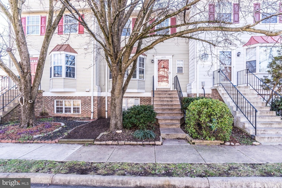 4129 Pleasant Meadow Ct unit 91B, Chantilly, VA 20151 - photo 1