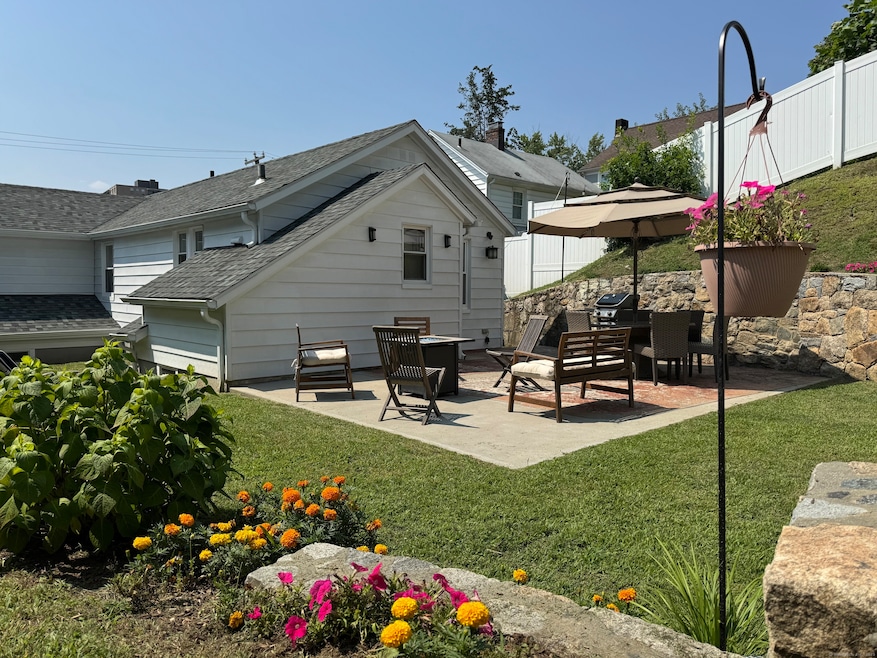 29 Quintard Terrace, Stamford, CT 06902 - photo 1