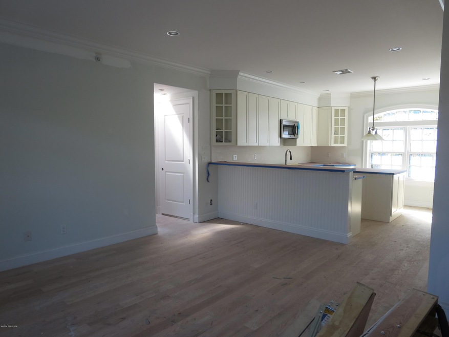 1 Glenville St unit A, Greenwich, CT 06831 - photo 1